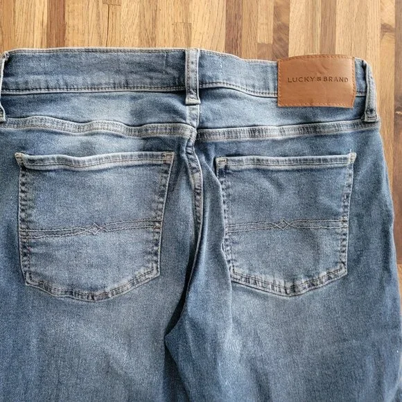 Lucky Brand Blue Jeans - Picture 3 of 10